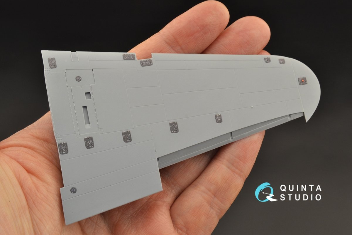 Quinta Studio QP48005 IL-2 (single seater) lights, hatches and panels (Zvezda) 1/48 – Bild 2