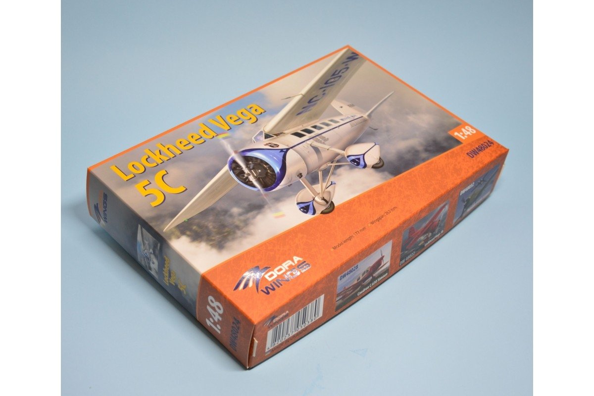 Dora Wings 48024 Lockheed Vega 5C 1/48 – zdjęcie 2