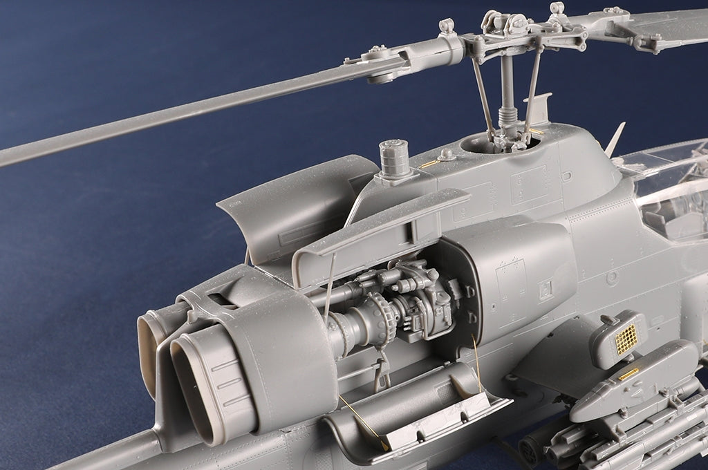 Trumpeter 05116 AH-1W Super Cobra 1/35 – image 19