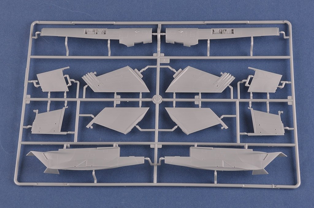 Hobby Boss 85814 EA-18G Growler 1/48 – Bild 9