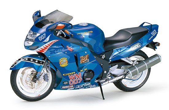 Tamiya 14079 Honda CBR 1100XX 1/12 – image 2