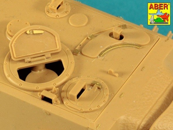 Aber 48052 German Jagdtiger Tank Destroyer - Sd.Kfz. 186 / Panzerjäger Jagdtiger Sd.Kfz.186 - GERMAN TANK DESTROYER 1/48 – image 12