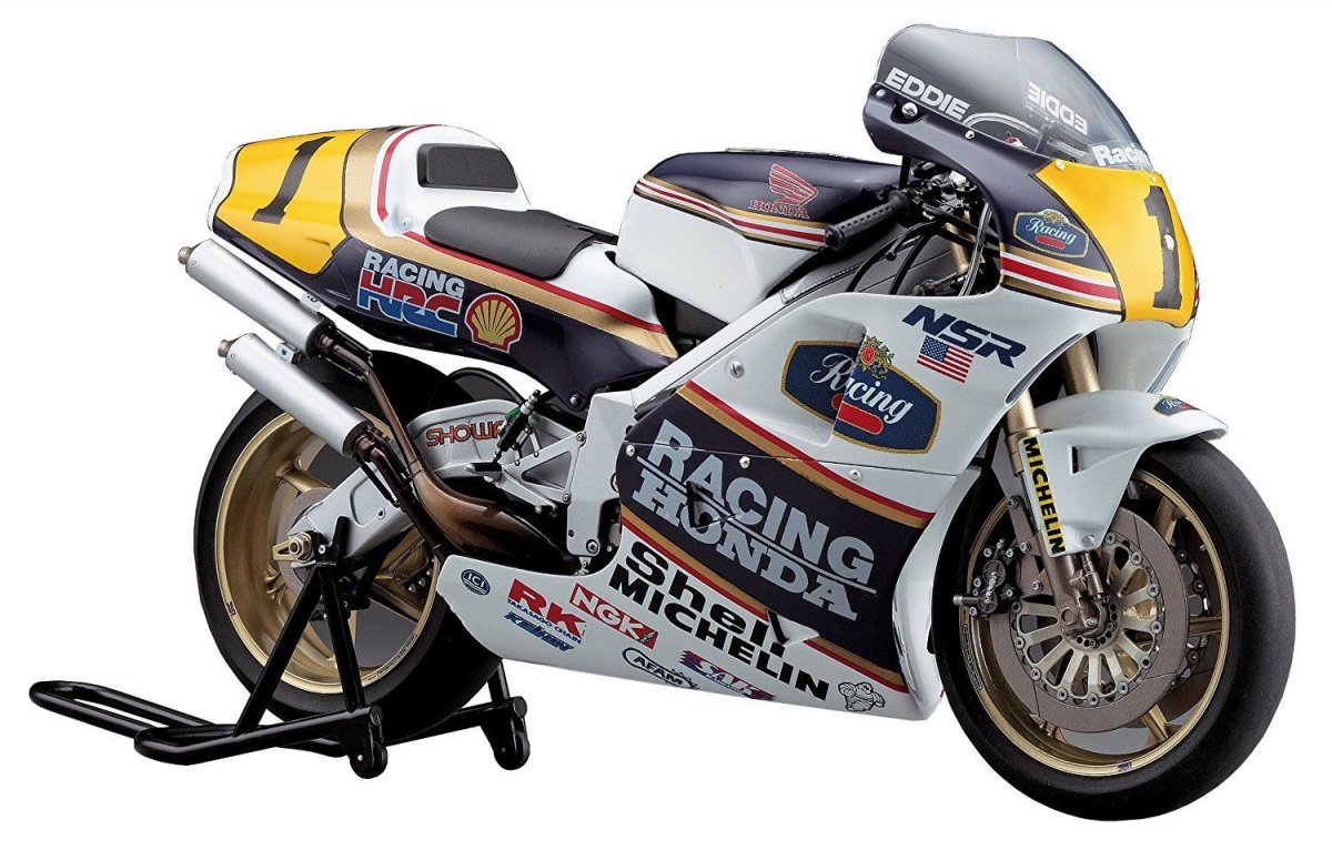 Hasegawa 21504 (BK4) Honda NSR500 1989 WGP500 Champion 1/12 – obrázek 2