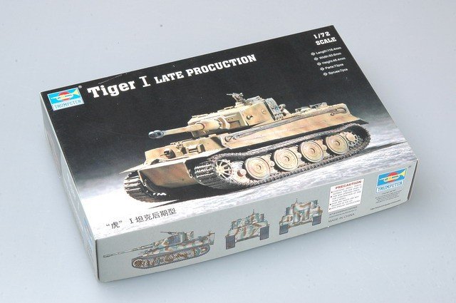 Trumpeter 07244 Char Tiger 1 (version tardive) (1/72) – image 2