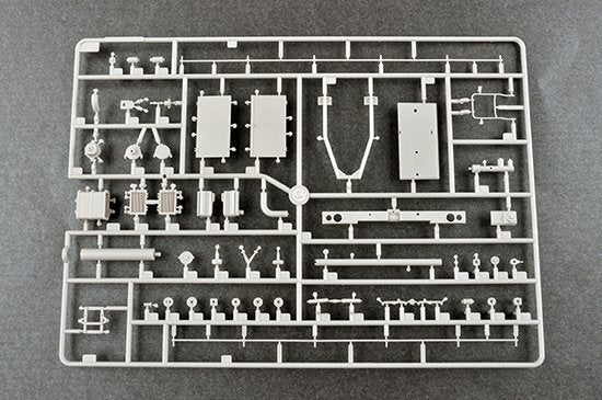 Trumpeter 01074 AA-60 (7310) model 160.01 ARFF 1/35 – immagine 10