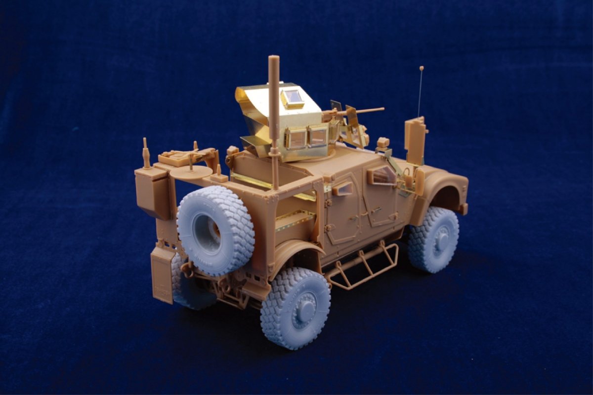MK1 Design MM-35009 M-ATV DX PACK II (With Wide Resin Tire) 1/35 – Bild 6