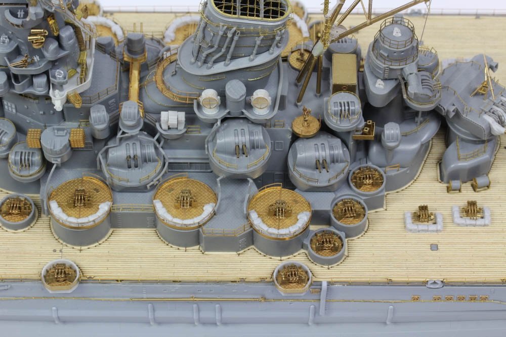 Pontos 37025FB IJN Musashi 1944 Detail up set Advanced Coal Black deck 1/350 – image 6