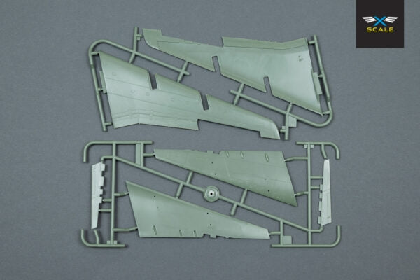 Maquette X-Scale 144004 Avion de ligne DC-8-53 KLM 1/144  – image 5