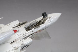 Fine Molds FP43S US Navy Jet Fighter F-4J &amp;quot;Aardvarks&amp;quot; 1/72 – image 10
