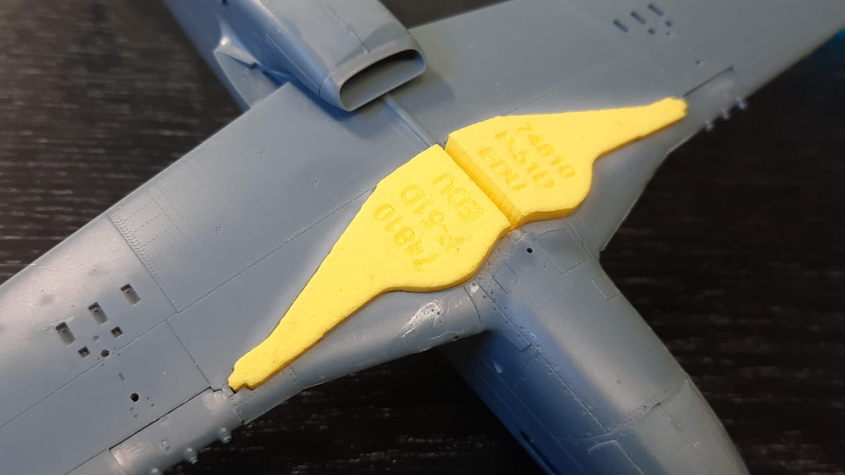 Omask 74810 P-51D Mustang wheel bay plugs (for Eduard) 1/48 – obrázek 4