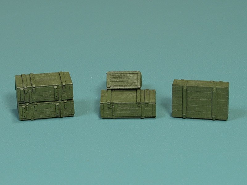 Eureka XXL E-034 – Modern Russian Ammo Crates (for 125mm 2A46 Gun) 1/35 – image 3