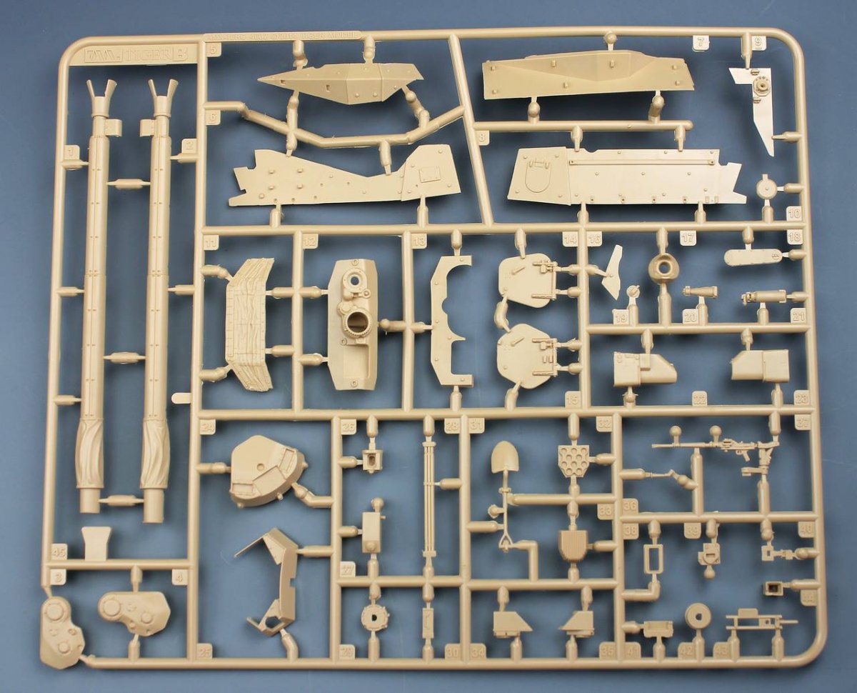 Tiger Model 4665 T-40 NEXTER 1/35 – zdjęcie 11
