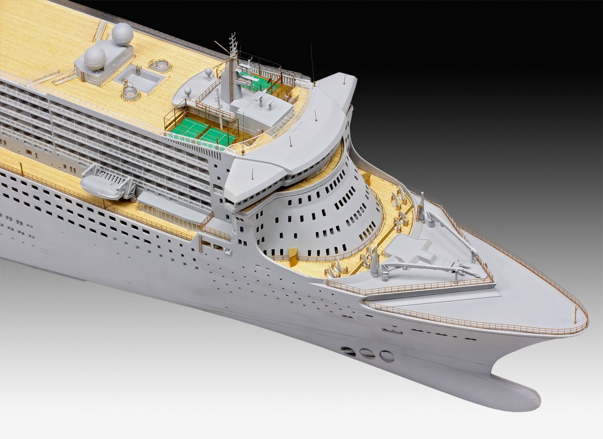 Revell 05199 Ocean Liner Queen Mary 2 Platinum Edition 1/400 – obrázek 3