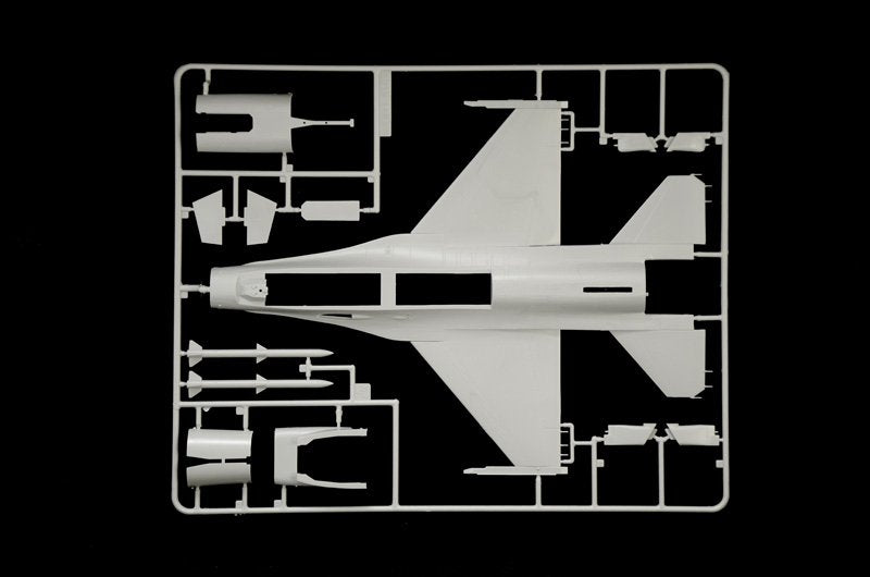 Italeri 2786 F-16 A Fighting Falcon 1/48 – image 3