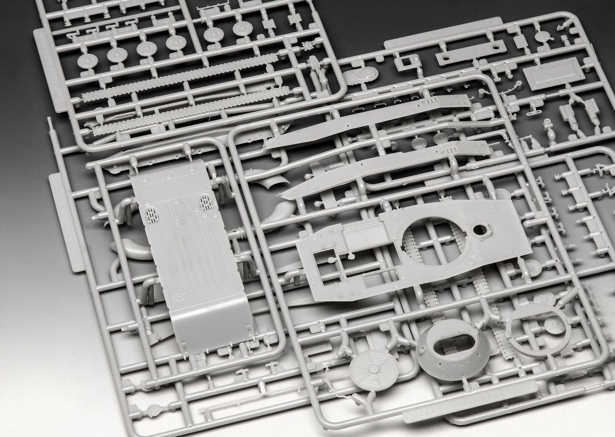Revell 03314 PT-76B 1/72 – image 6
