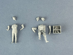 Copper State Models F32-062 British Dispatch Rider taking carrier pigeons to the front line 1/32 – Bild 4
