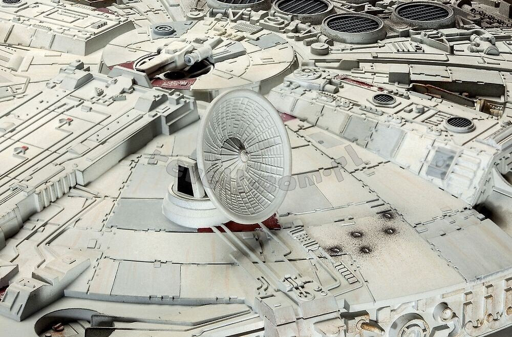 Revell 05659 Millennium Falcon 1/72 – immagine 4