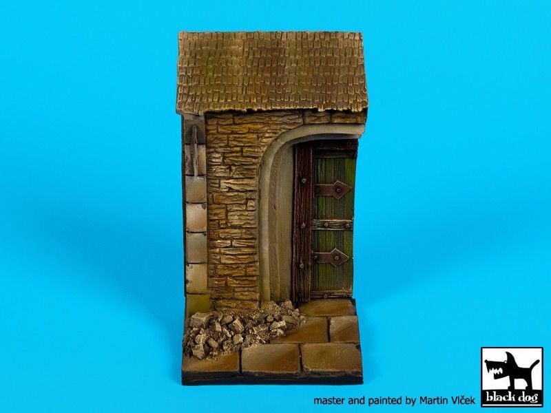 Black Dog D35073 House door base 1/35 – image 4