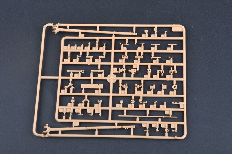 Trumpeter 02339 Soviet 85mm D-44 Divisional Gun 1/35 – image 10