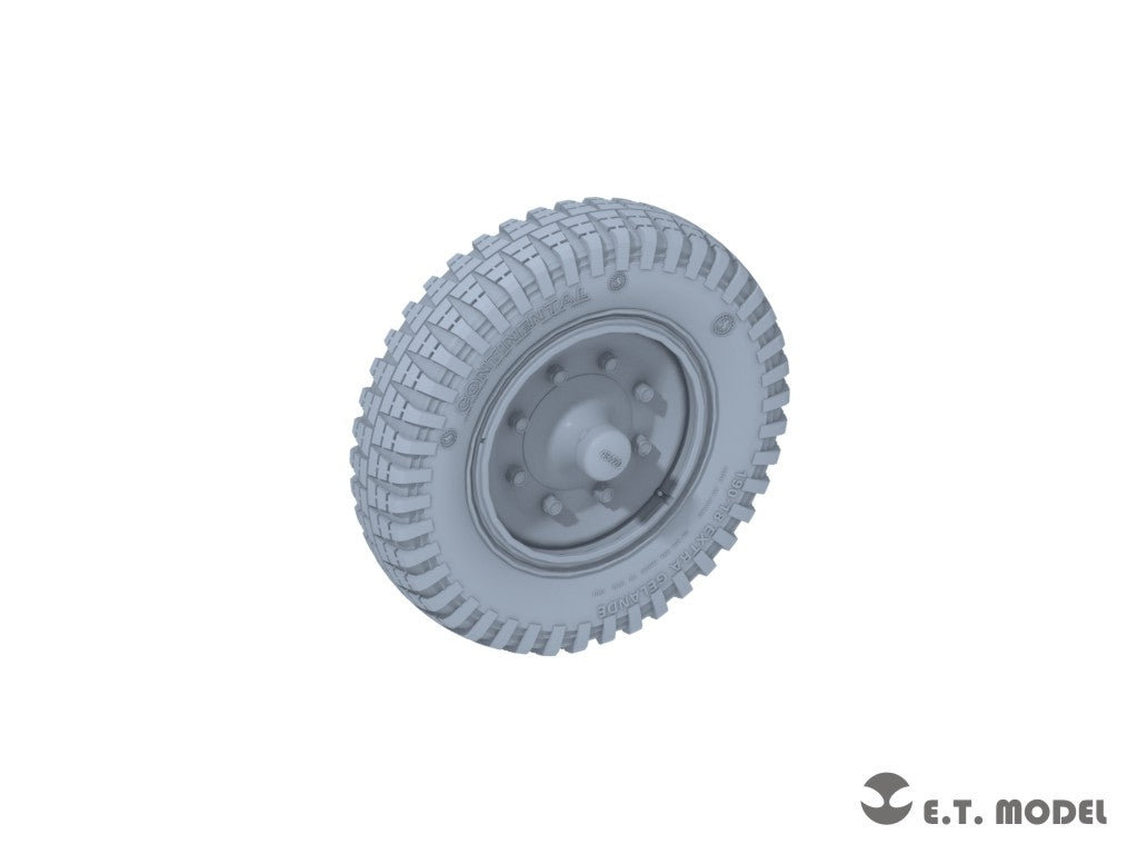 ET Model P35-130 WWII German Sd.kfz.251/Sd.kfz.11 Sagged Front Wheels 1/35 – obrázek 2