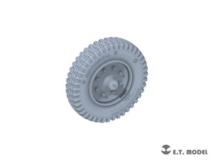 ET Model P35-130 WWII German Sd.kfz.251/Sd.kfz.11 Sagged Front Wheels 1/35 – obrázek 2