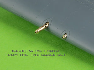 Master AM-72-155 F4F-3 Wildcat LATE - Browning .50 MGs with round radiator holes and two versions of the pitot tube 1/72 – Bild 5