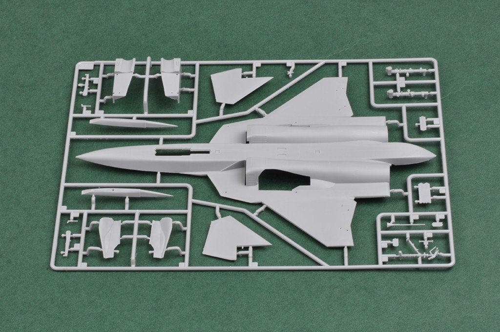 Hobby Boss 87257 Russian T-50 PAK-FA 1/72 – immagine 5