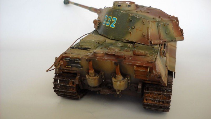 Dragon 6254 Sd.Kfz. 182 King Tiger Henschel Turret 1/35 – obrázek 4