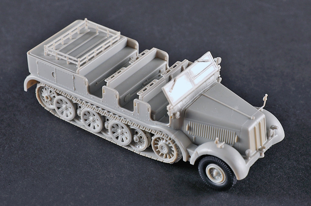 Trumpeter 07403 German Sd.Kfz. 8 Schwerer Zugkraftwagen 12t 1/72 – image 8