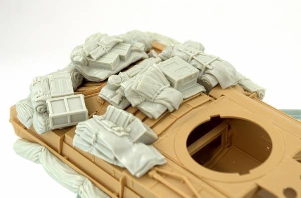 Panzer Art RE35-726 Mk.III “Valentine” Stowage set 1/35 – image 5
