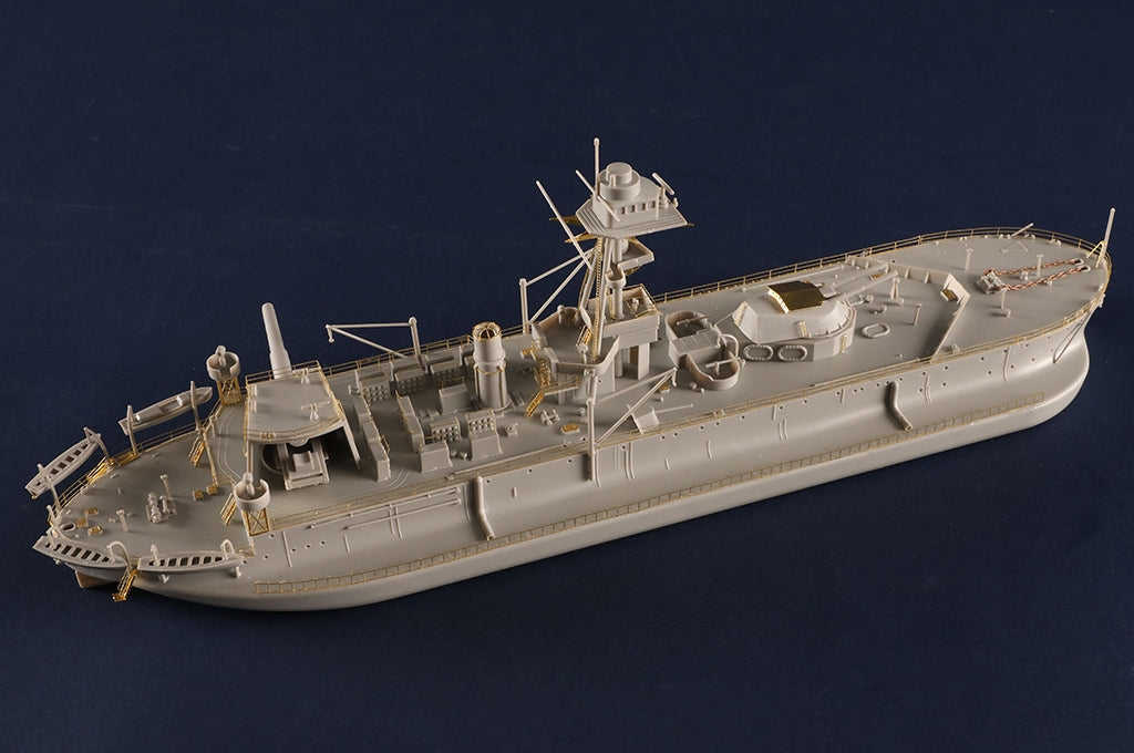 Hobby Boss 86518 HMS Lord Clive 1/350 – image 9