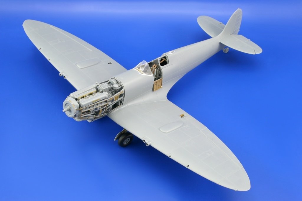 Eduard 32249 Spitfire Mk.IX exterior TAMIYA 1/32 – image 2