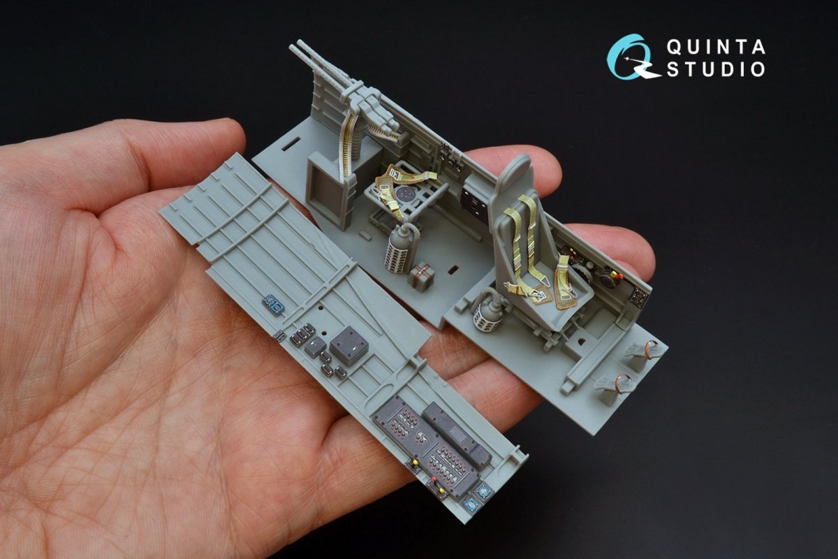 Quinta Studio QD32087 Ju87 D/G 3D-Printed &amp;amp; colored Interior on decal paper (Trumpeter) 1/32 – imagen 3