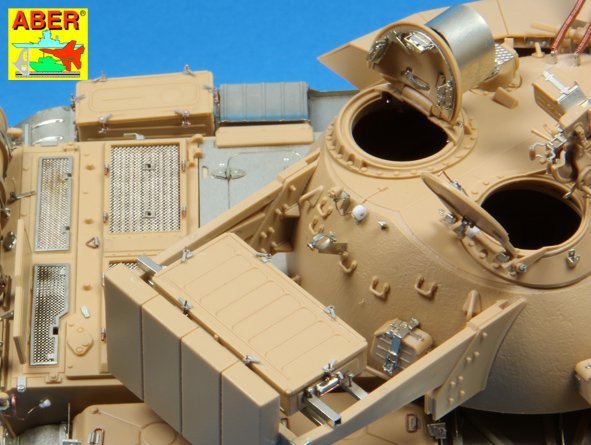 Aber 35253 Iraqi Medium Tank T-55 ENIGMA - vol.1 - basic set 1/35 – image 11