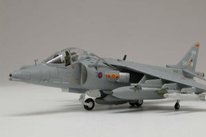 Airfix 55300A BAe Harrier GR9A Starter Set 1/72 – Bild 2