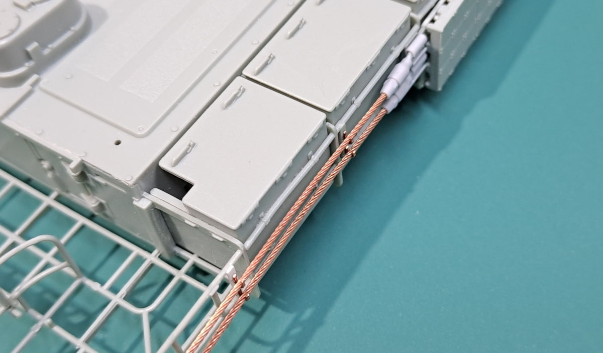 Eureka XXL ER-3575 K2 Black Panther MBT Towing Cables &amp;amp; Holders (Academy) 1/35 – Bild 5
