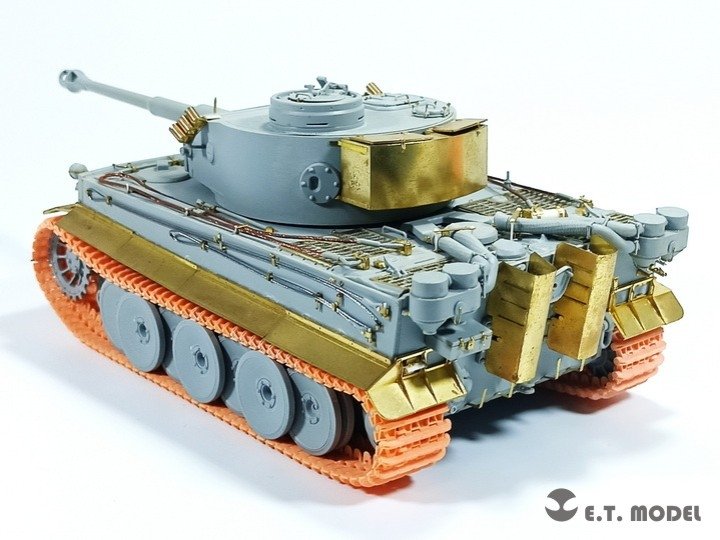 ET Model P35-004 WWII German TIGER I Early Workable Track (3D Printed) 1/35 – image 7