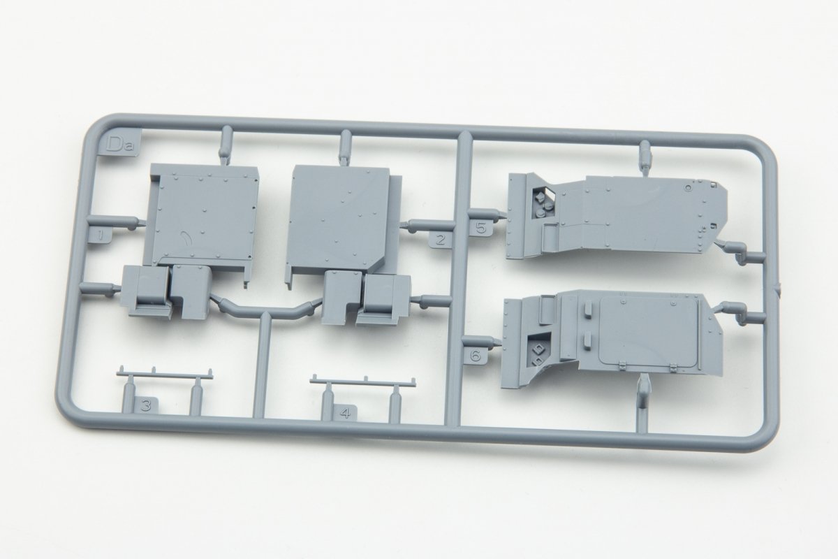 RPG Model 35021 KAMAZ K-4386 Typhoon-VDV Mine-Protected Armored Vehicle Early Type 1/35 – Bild 14