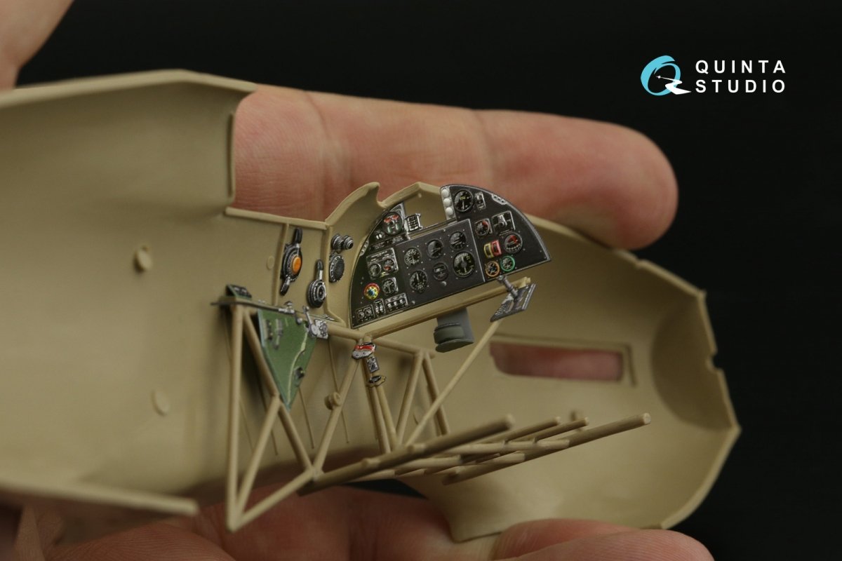 Quinta Studio QD32140 Hawker Hurricane Family 3D-Printed &amp;amp; colored Interior on decal paper (Fly) 1/32 – obrázek 2