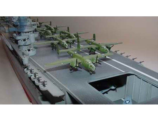Trumpeter 05601 US Aircraft Carrier CV-8 Hornet (1/350) – imagen 10
