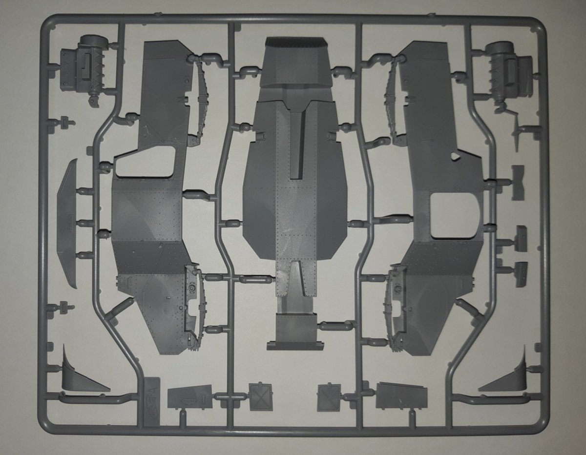 ICM 35377 Panzerspahwagen P 204 (f) with CDM turret, WWII German Armored Vehicle 1/35 – image 7