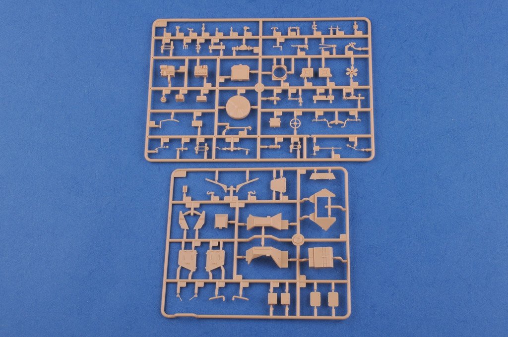 Hobby Boss 83817 German Sd.Kfz.223 Leichter Panzerspahwagen (1st Series) (1/35) – Bild 6
