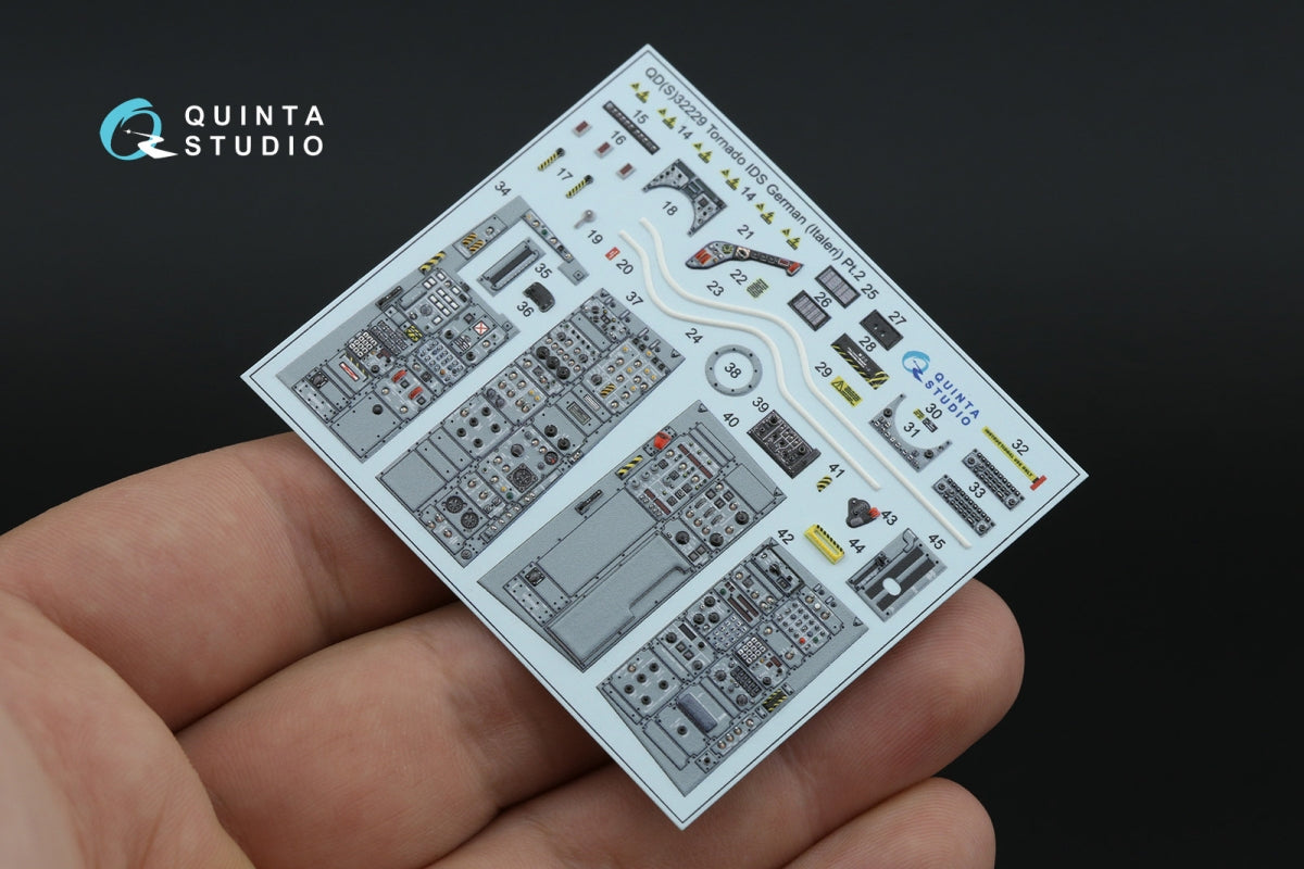 Intérieur imprimé en 3D et coloré sur papier décalcomanie (Italeri) de la Quinta Studio QD+32229 Tornado IDS (avec pièces en résine imprimées en 3D) à l&amp;#39;échelle 1/32 – image 8
