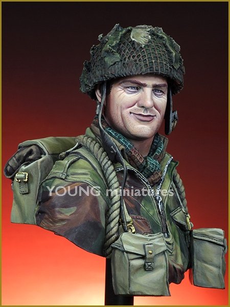 oung Miniatures YM1834 British Paratrooper Northwest Europe WWII 1/10 – immagine 2