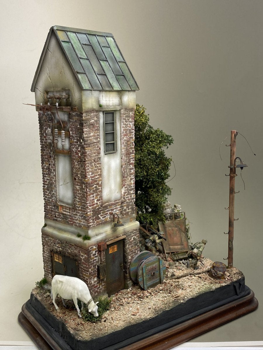 RT-Diorama 35026 Transformer House 1/35 – Bild 9