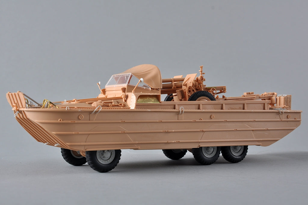 I Love Kit 63540 GMC DUKW-353 with 105mm Howitzer 1/35 – image 10