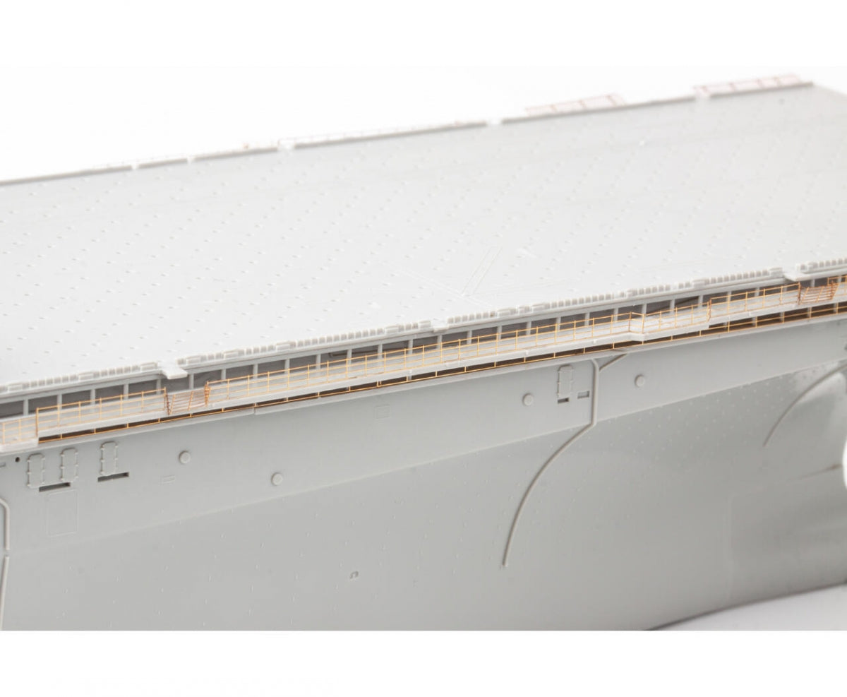 Eduard 53321 USS Wasp LHD-1 part 4 Trumpeter 1/350 – Bild 9