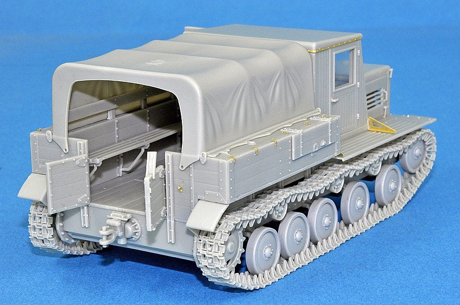 Miniart 35052 Soviet Artillery Tractor Ya-12 Early Production 1/35 – image 8