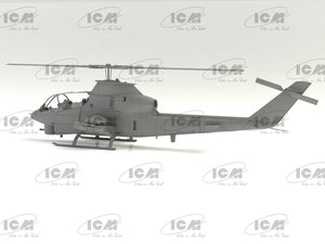 ICM 32060 AH-1G Cobra (early production) 1/32 – image 4