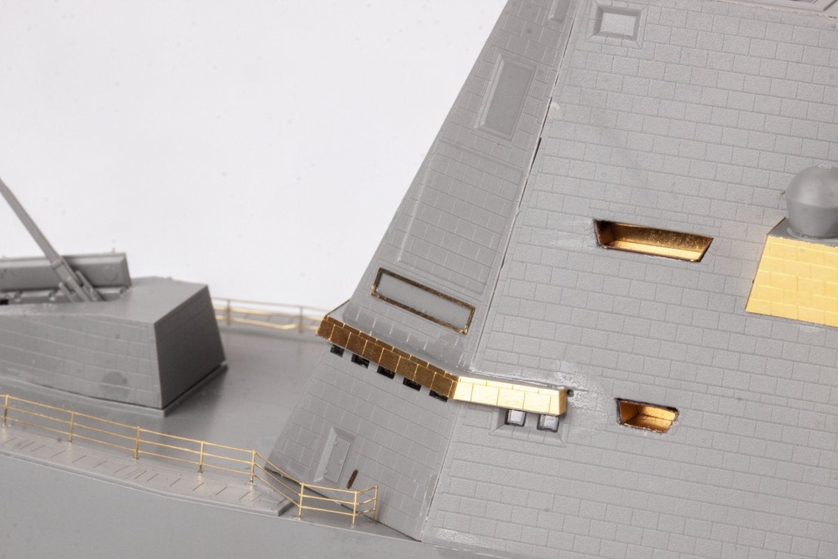Eduard 53288 USS DDG-1000 Zumwalt SNOWMAN MODELS, TAKOM 1/350 – image 5
